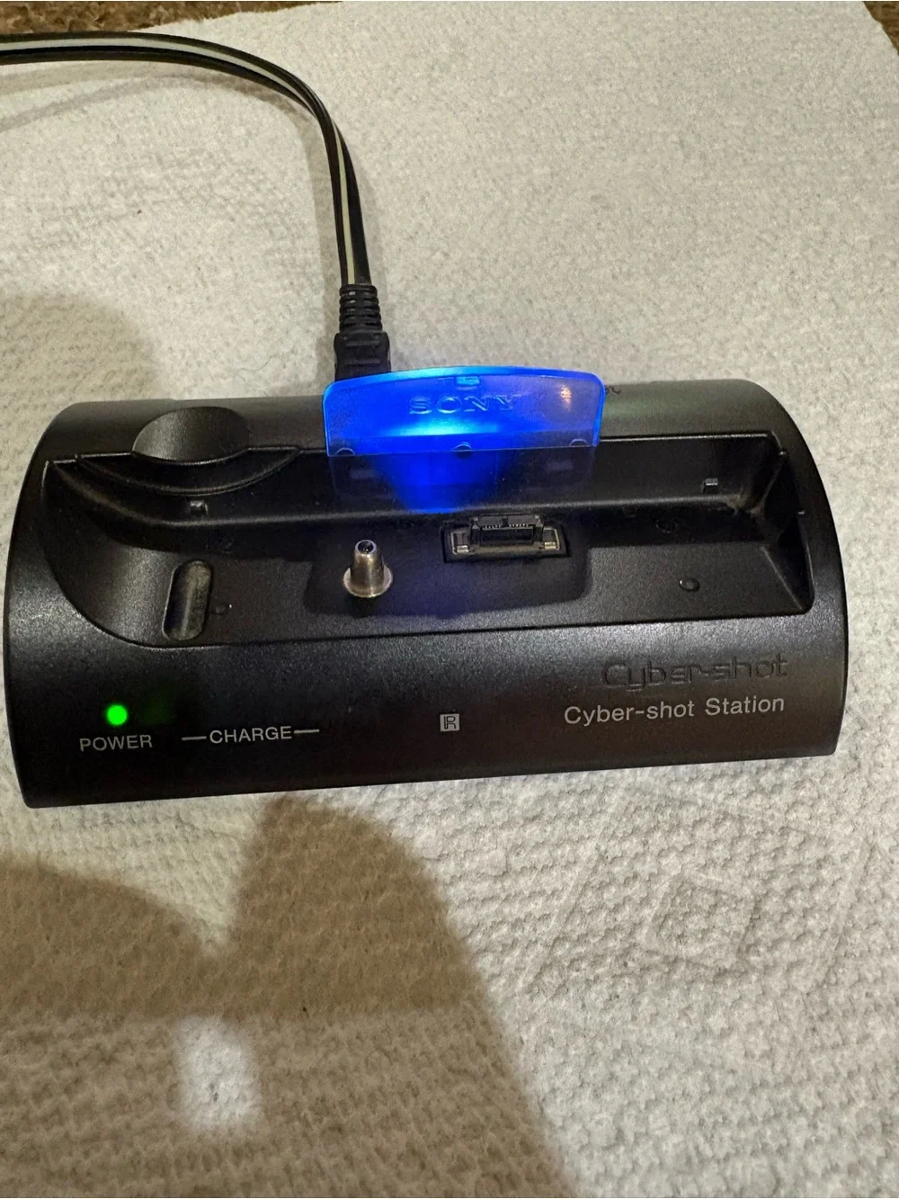 Sony Cyber-shot 7.2MP Digital Camera Carl Zeiss Vario-Tessar Tested Working